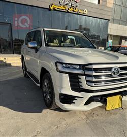 تويوتا لاندكروزر